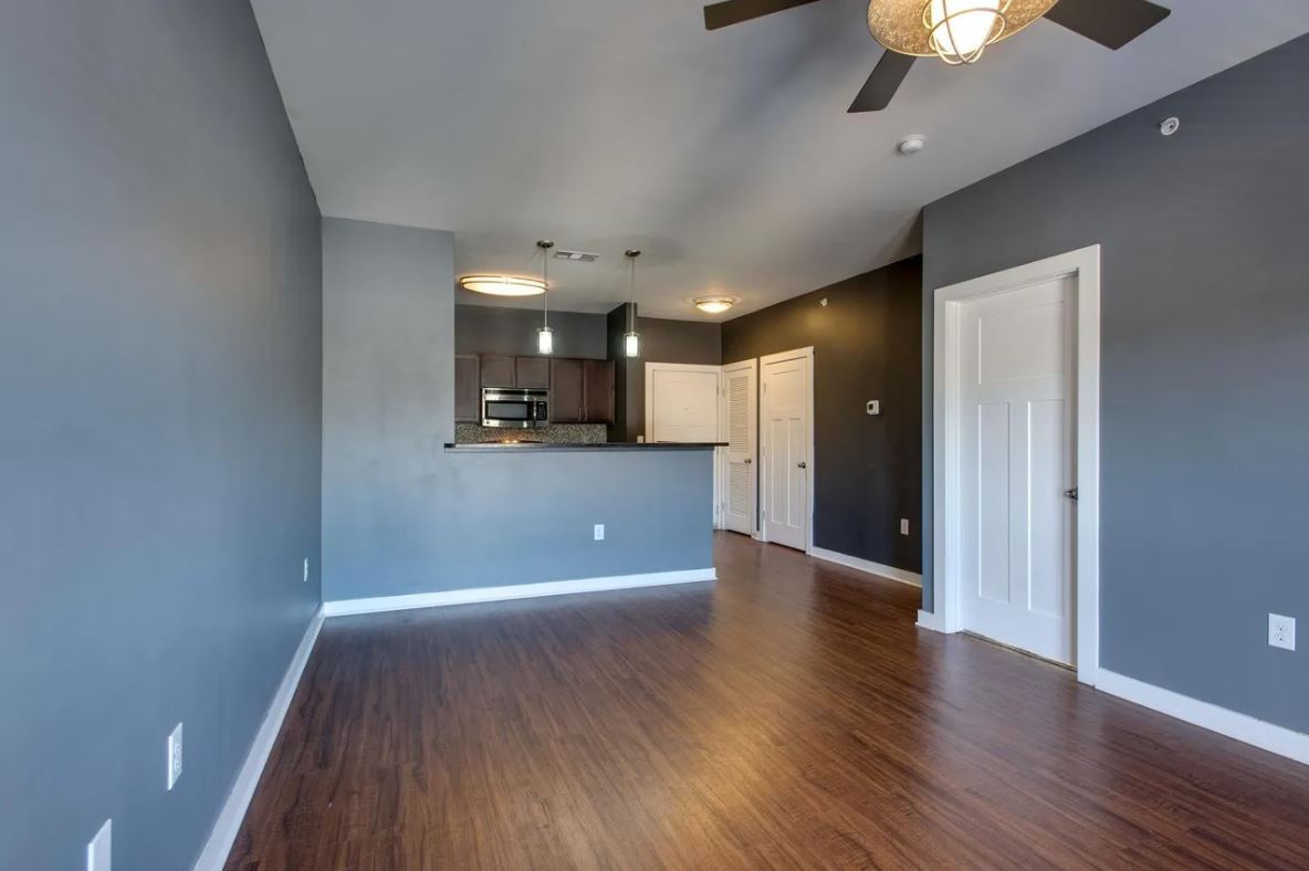 Building Photo - 2197 Nolensville Pike