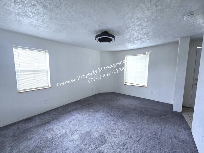 Building Photo - 455 E Jefferson St