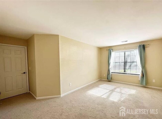 Building Photo - 2313 Bayhead Dr