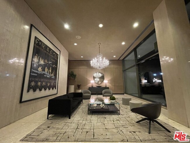 Building Photo - 2220 Ave of the Stars