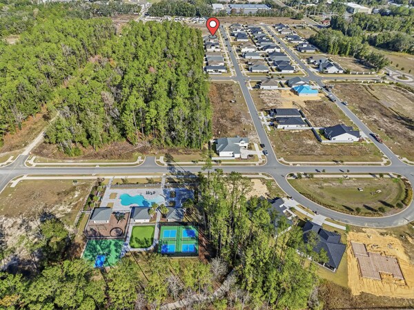 Building Photo - 534 SW 145th Dr