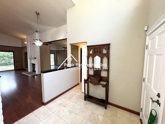 Building Photo - 11037 Mammoth River Ct