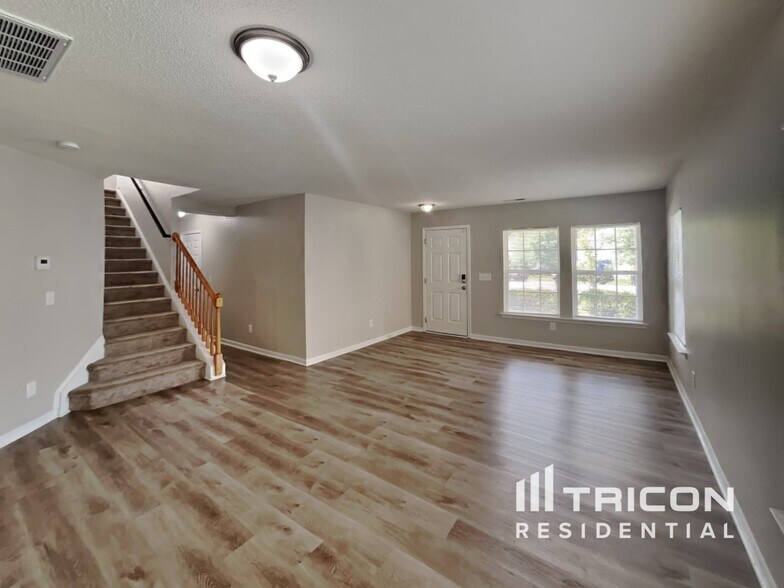 Building Photo - 3101 Cynthiana Ct