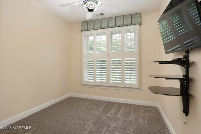 Building Photo - 2211 Xanadu Lane