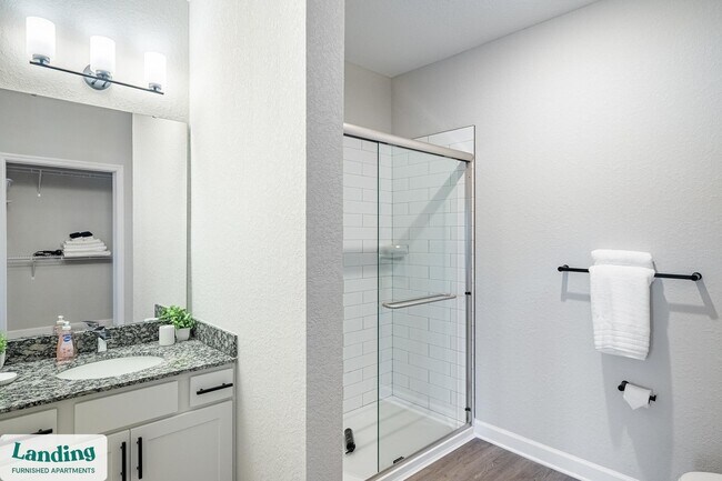 Building Photo - 84 San Filippo Dr SE