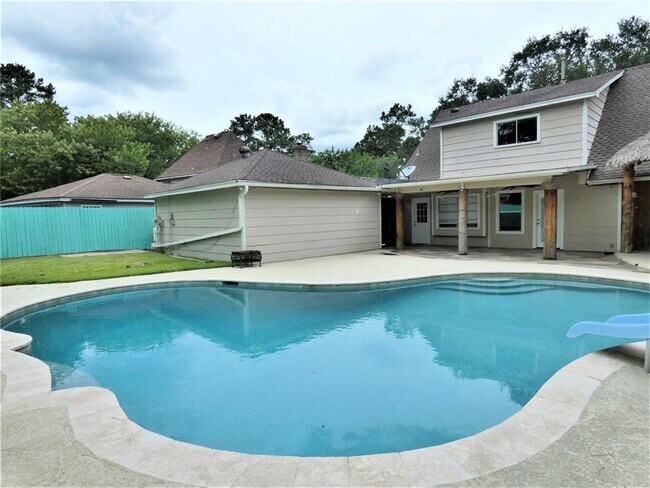 Building Photo - 7511 Renmark Ln