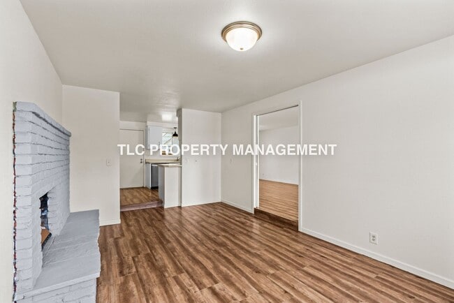 Building Photo - 4669-4671 Barger Drive