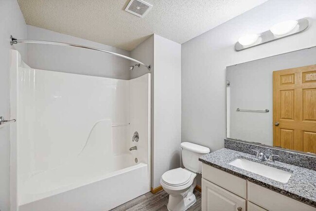 Floorplan - Pinebrook Apartments