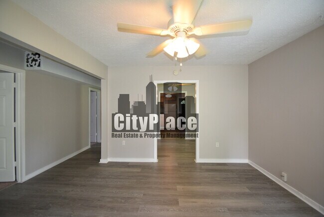 Building Photo - 137 S Catherwood Ave