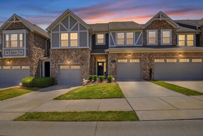 Building Photo - 1223 Bhaltair Ln