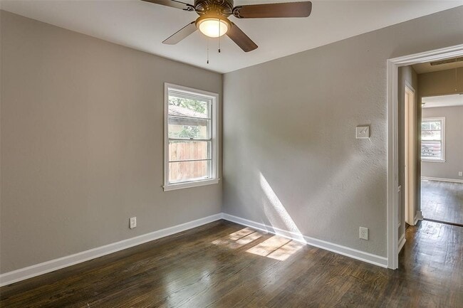 Room 2 - 5129 Kessler Rd