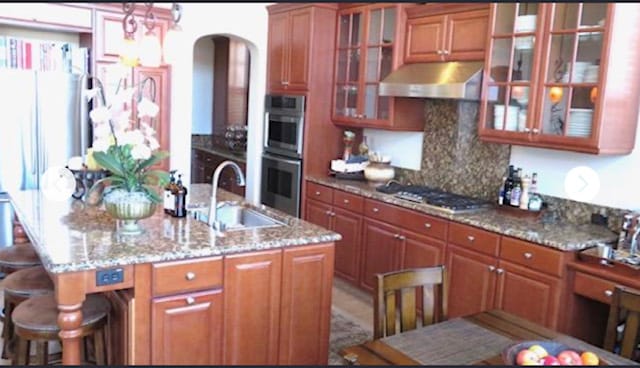 Building Photo - 2154 Lusitano St