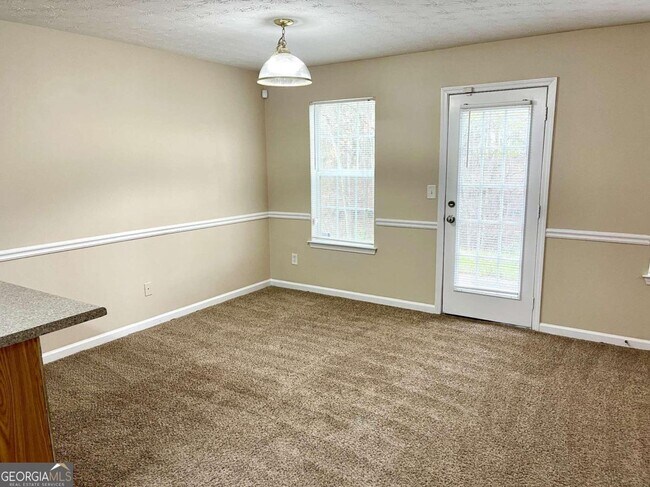 Building Photo - 448 Townsend Bend