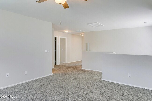 Building Photo - 2343 W Tallgrass Trail