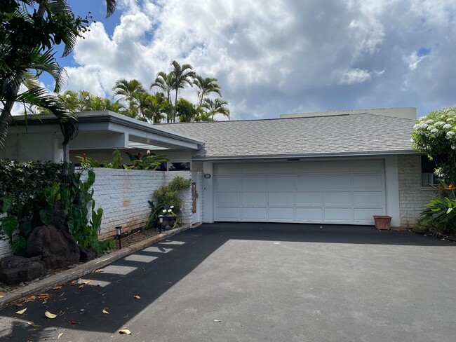 Building Photo - Fresh, Kahala, Ohana Unit Includes Utiliti...