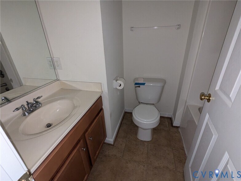 Building Photo - 5606 Millwheel Way