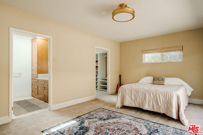Building Photo - 3194 Rossini Pl