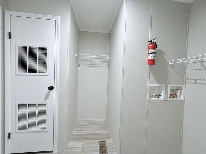 Building Photo - 29811 W Essex Ct