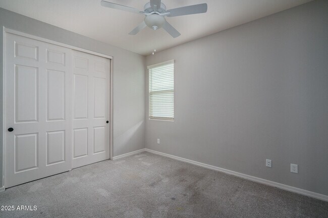 Building Photo - 16019 W Soft Wind Dr