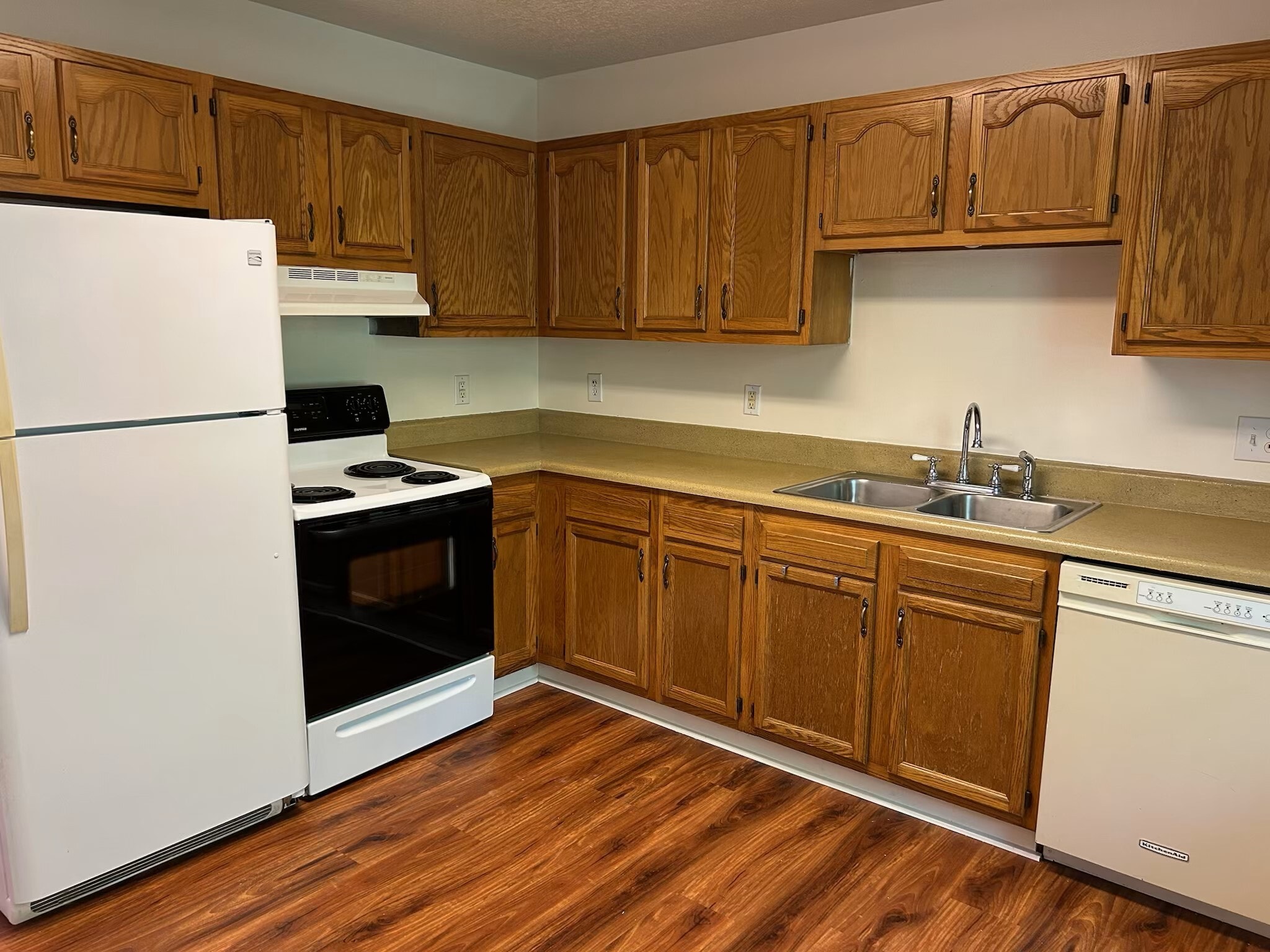 Kitchen - 222 New Stock Rd