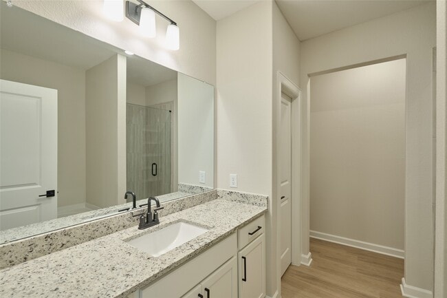 Building Photo - 21554 Bluebonnet Bay Dr