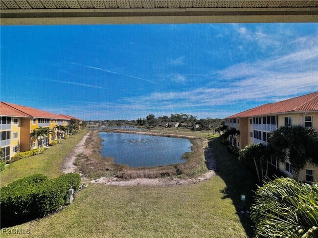 Building Photo - 10010 Maddox Ln