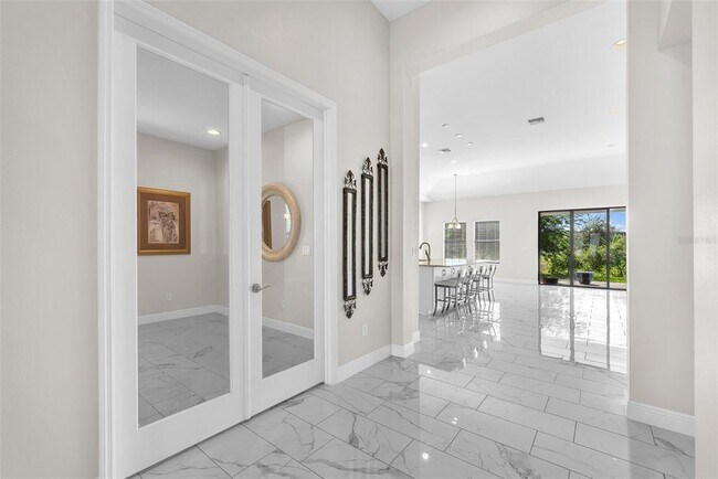 Building Photo - 11305 Hawks Fern Dr