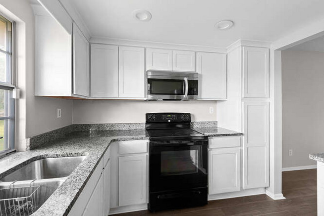 Building Photo - 2971 W Long Dr