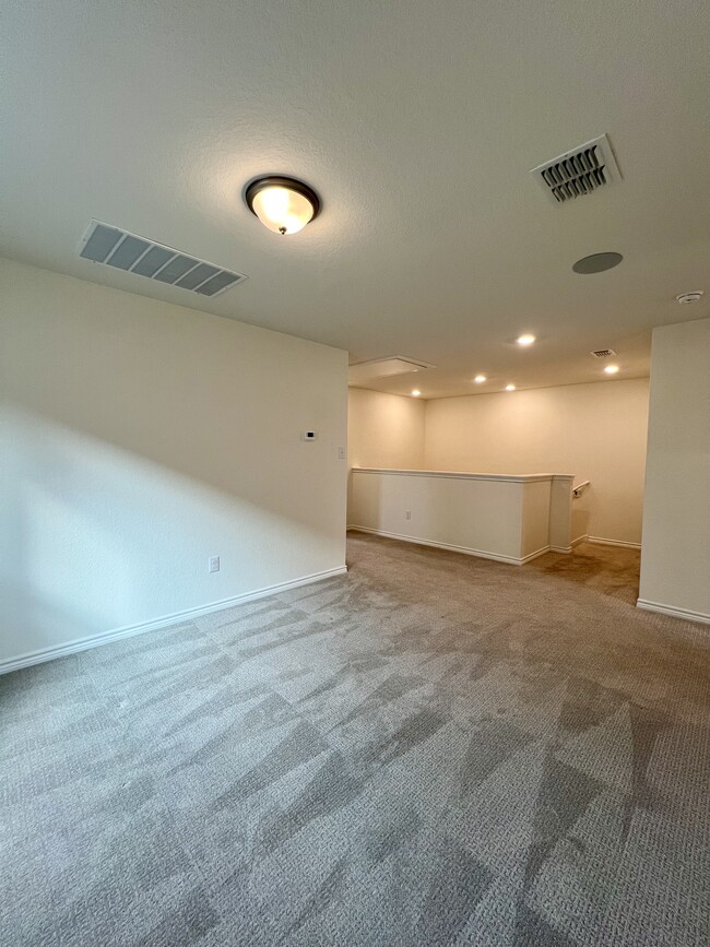 Building Photo - 14839 Vance Jackson Rd