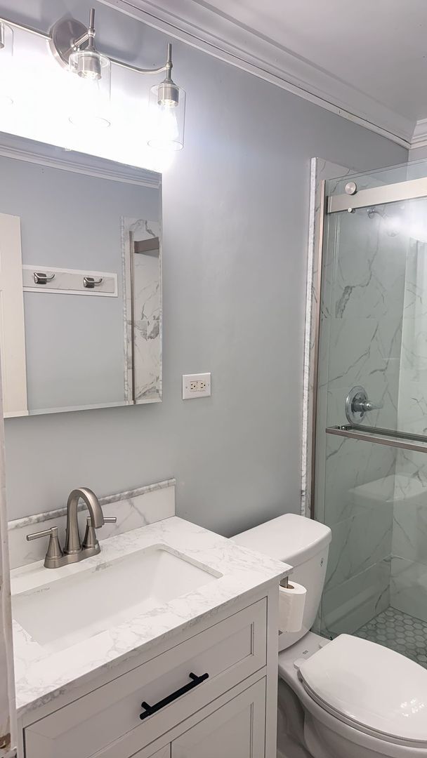 Building Photo - 3 BR 2 BA House