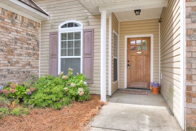 Building Photo - 4 Bedroom Ranch Near Fort Gordon