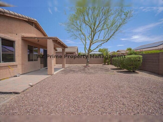 Building Photo - 17633 W Wind Song Ave