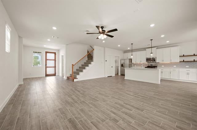 Building Photo - 4534 Hogan's Alley Dr