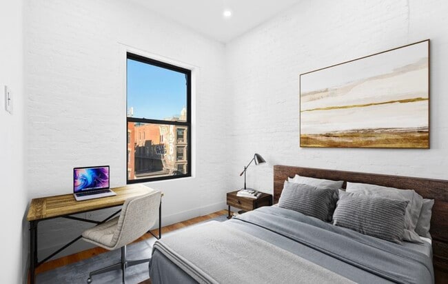 Building Photo - 166 1st Ave