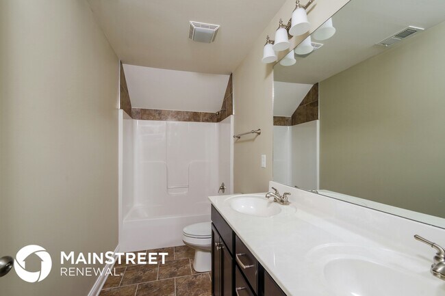 Building Photo - 9825 Valley Farms Blvd