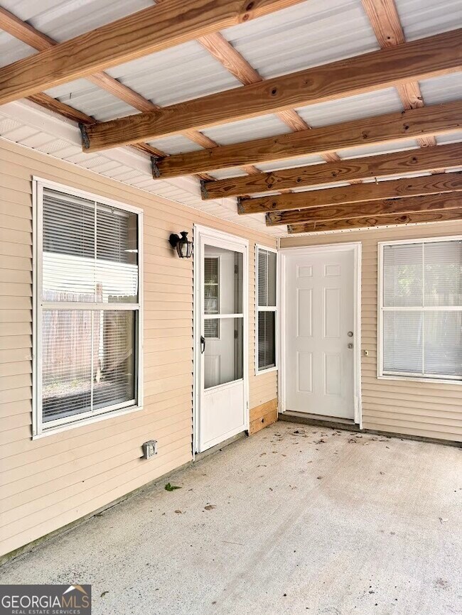 Building Photo - 114 Leeward Ct