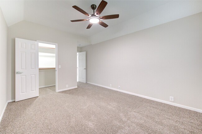 Building Photo - 11706 Canyon Breeze Dr