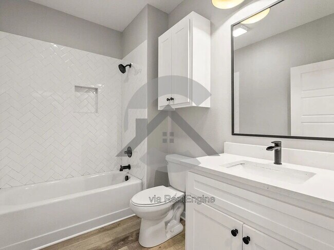 Building Photo - 1725 Rohan Cir