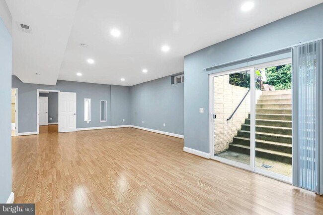 Building Photo - 40560 Aldie Springs Dr