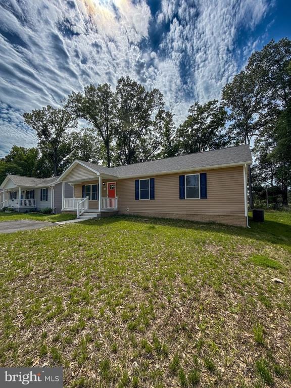 Building Photo - 65 Oak Ln
