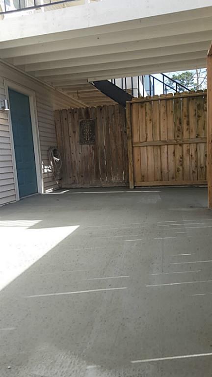 Building Photo - 6401 Deihl Rd