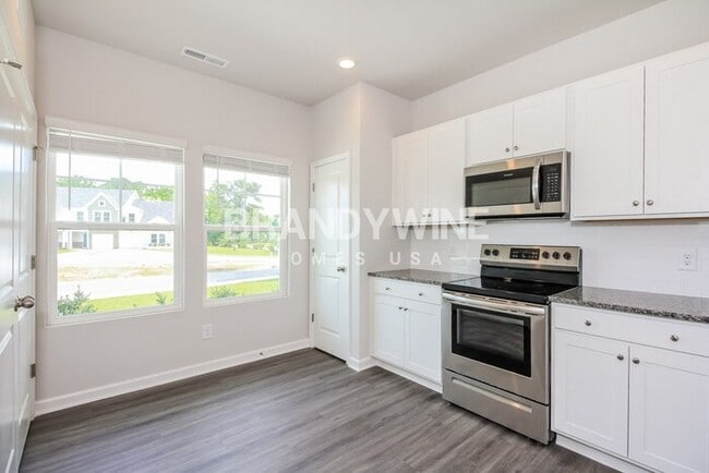 Building Photo - 965 Coosaw Pl