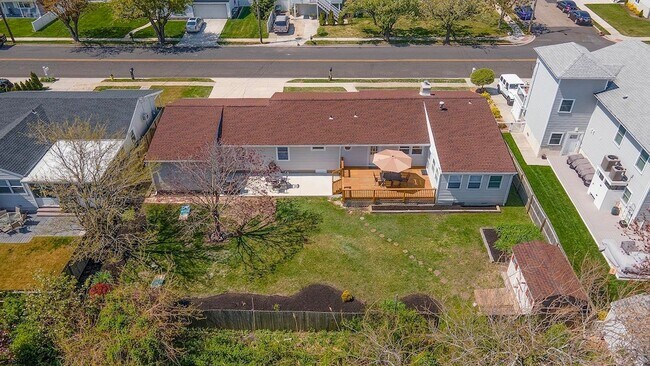 Building Photo - 715 Lafayette Blvd