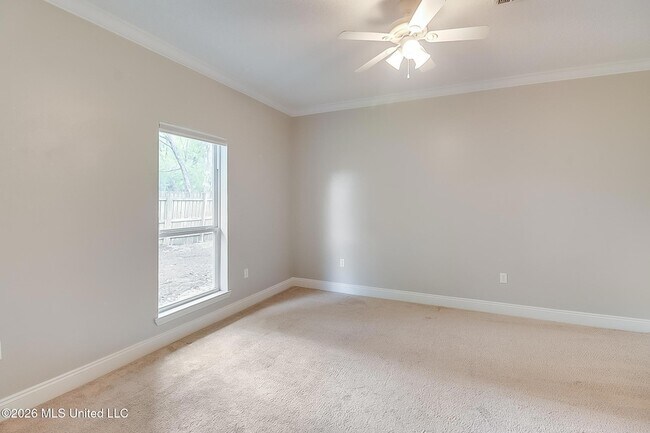 Building Photo - 410 Old Spanish Trail