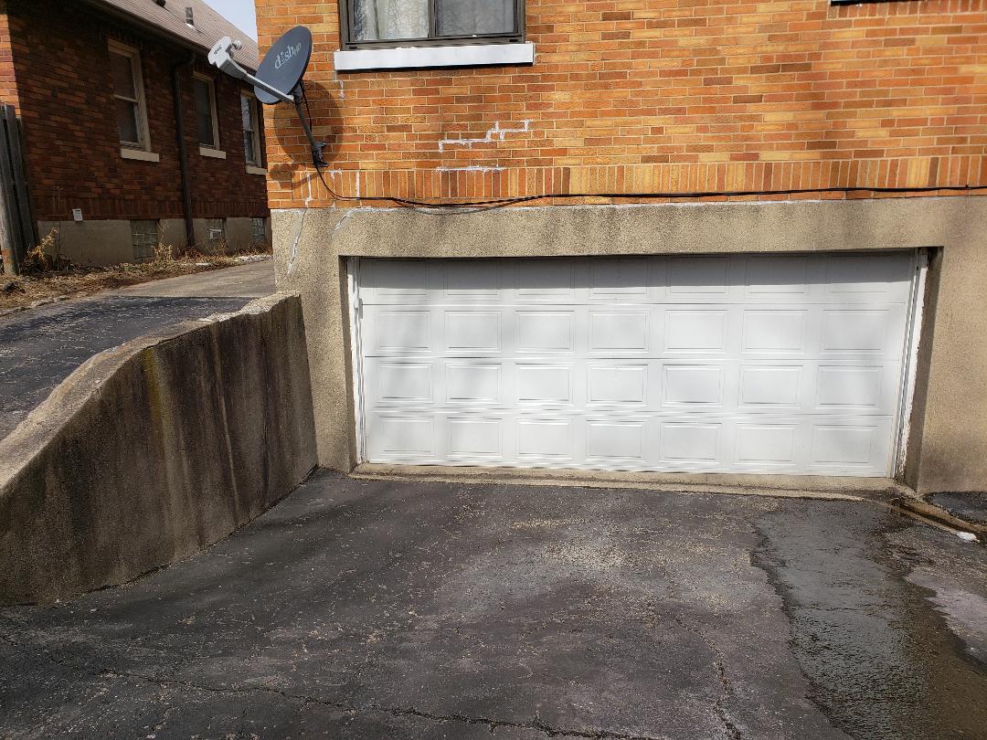 Garage #1 - 4525 Roth Ave