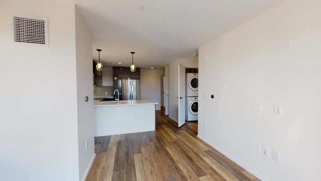 Building Photo - 345 Harrison Ave