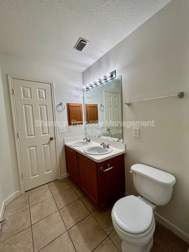 Building Photo - 17522 Prospect Meadows Dr
