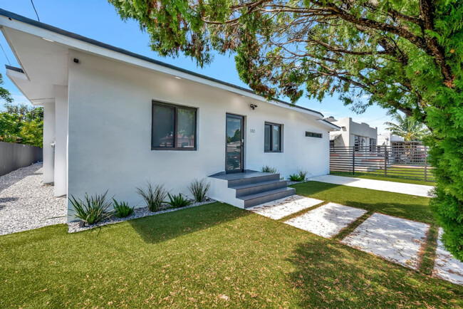 Building Photo - 112 NW 53rd St