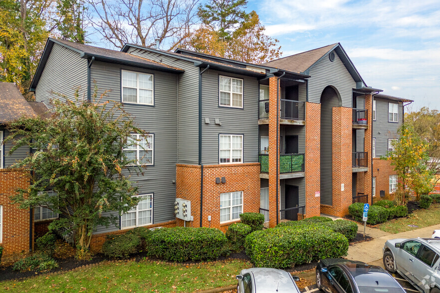 Building Photo - Wallace Terrace Apartments