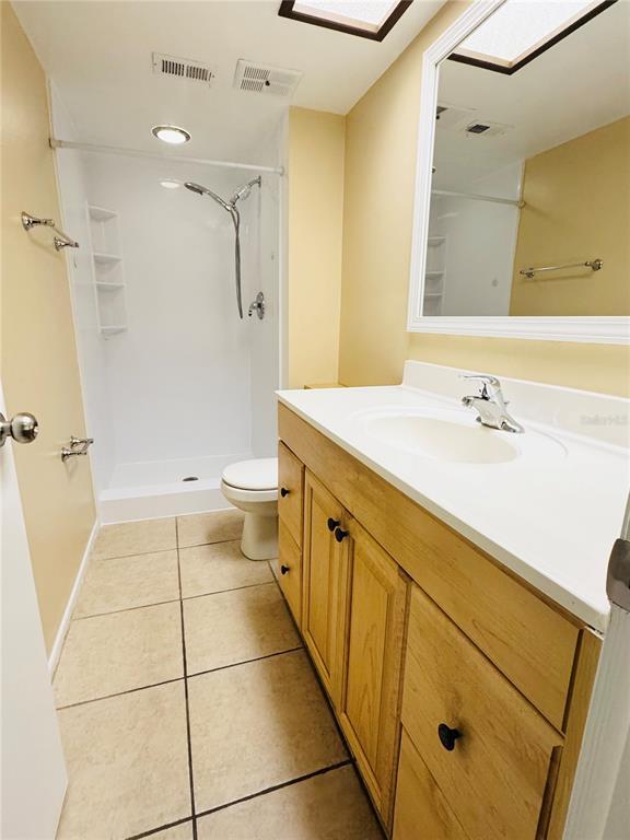 Building Photo - 106 Meadow Ln